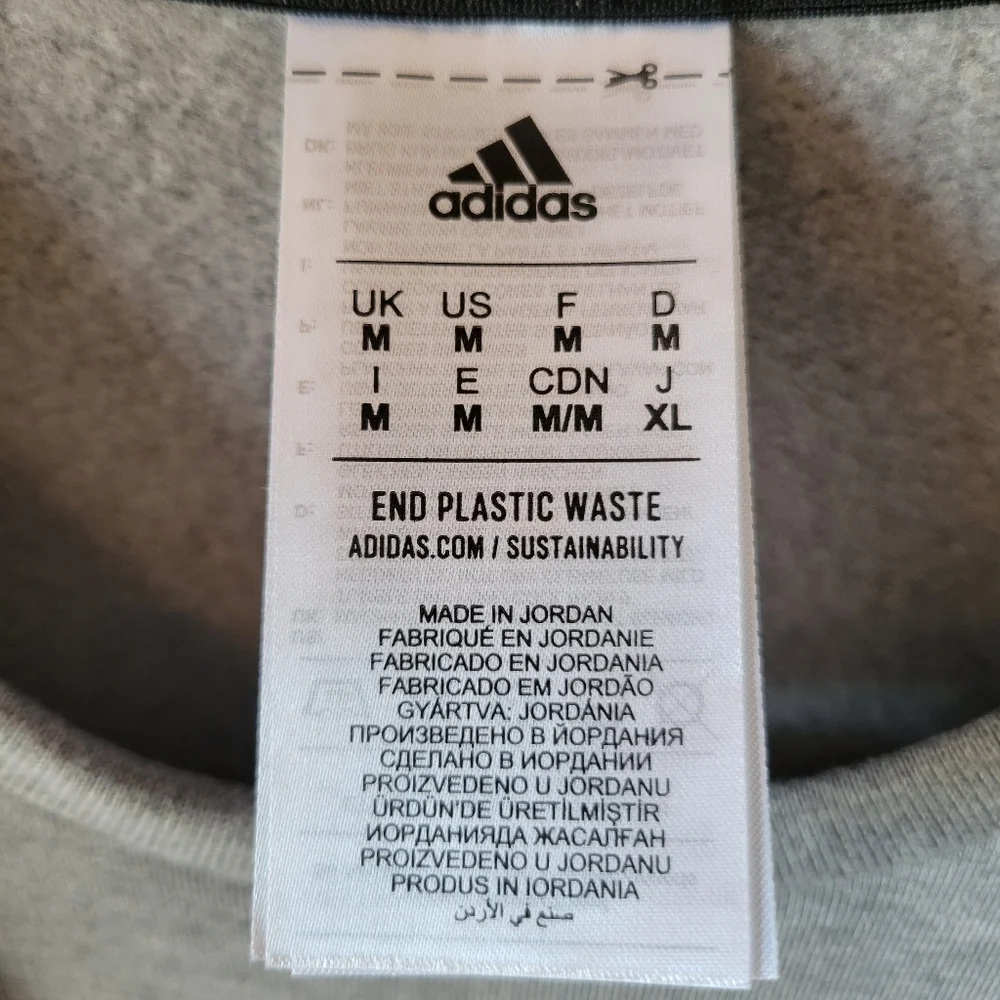 Adidas crewneck sweatshirt M NWT New Stripes Classic Gorpcore Gift Travel Sporty